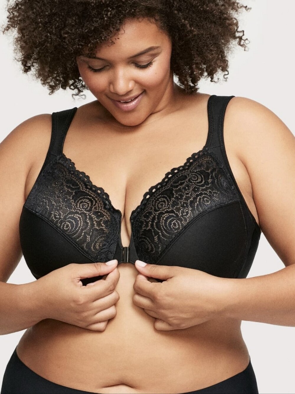 Glamorise Black Lace Front-Closure Support Bra Size 40D